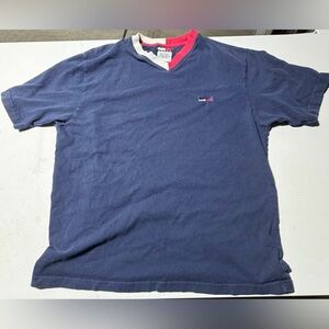 VintageY2K Tommy Hilfiger Men's Navy and Red Tee